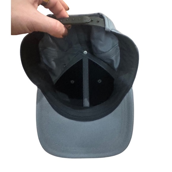 Lululemon Gray Snapback Hat Adjustable Strap Logo One Size Athleisure Streetwear - Picture 2 of 3